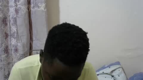 Snapshot of hot_shawrry chatting on 02/14/25, 03:05 hot_shawrry online show from 02/14/25, 03:05