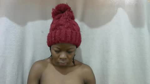 Snapshot of hot_shayla chatting on 06/09/26, 09:21 esiiii online show from 06/09/26, 09:21
