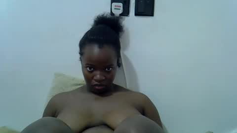 Snapshot of hot_shree chatting on 05/27/26, 11:40 bleiz online show from 05/27/26, 11:40