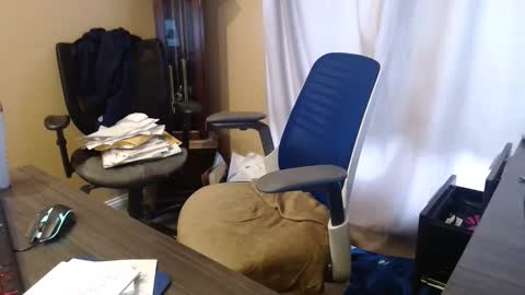Snapshot of hot_sissyslut chatting on 04/29/26, 05:17 SissySlutBitch online show from 04/29/26, 05:17