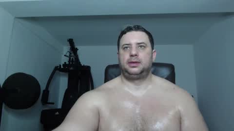 Snapshot of hot_stefano1 chatting on 01/11/26, 05:34 Stefano.. online show from 01/11/26, 05:34