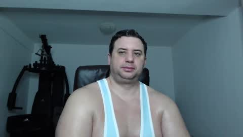 Snapshot of hot_stefano1 chatting on 02/01/26, 04:55 Stefano.. online show from 02/01/26, 04:55