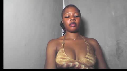 Snapshot of hot_stellaa chatting on 07/21/26, 11:07 Stella online show from 07/21/26, 11:07