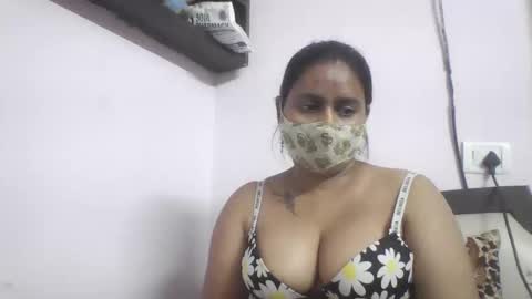 Tanvi online show from 04/08/26, 05:40