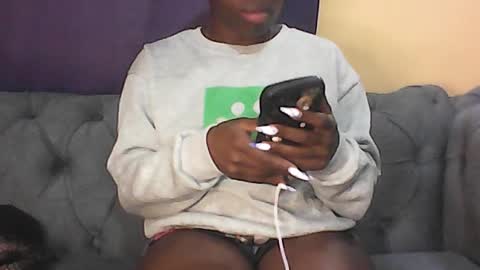 Snapshot of hot_tash chatting on 06/21/26, 05:43 hot_tash online show from 06/21/26, 05:43