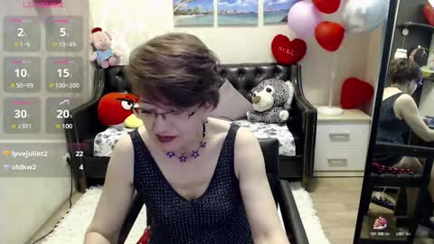 Snapshot of hot_woman04 chatting on 02/19/26, 11:34 Sofia online show from 02/19/26, 11:34