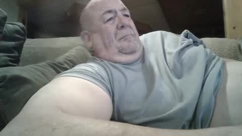 Snapshot of hotandhornyxxx1 chatting on 03/04/25, 09:11 Hot and Horny online show from 03/04/25, 09:11