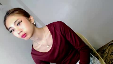 Snapshot of hotasian2345 chatting on 01/14/26, 11:09 hotasian2345 online show from 01/14/26, 11:09