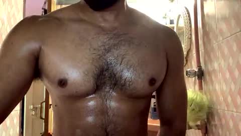 hotathletic12304 online show from 11/12/25, 12:49