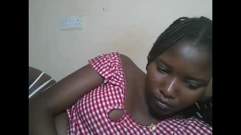 love online show from 11/06/25, 07:59