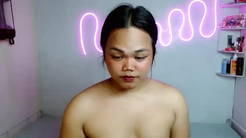 Snapshot of hotbabe_rica chatting on 12/16/25, 10:26 Ricaa online show from 12/16/25, 10:26