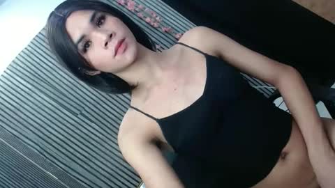 hotbigcockhenry online show from 09/18/25, 11:01