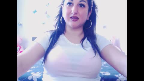 Snapshot of hotboobsmaya chatting on 03/20/26, 06:29 hotboobsmaya online show from 03/20/26, 06:29