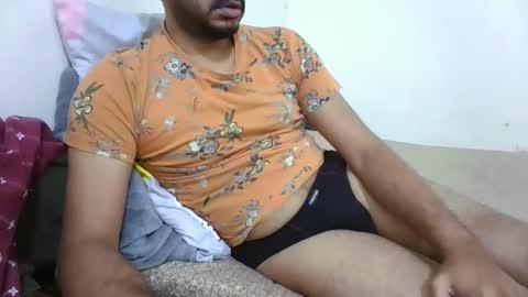 Snapshot of hotboy8677 chatting on 11/30/25, 08:40 Hotboy8677 online show from 11/30/25, 08:40