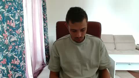 Snapshot of hotboyshorny chatting on 02/18/25, 08:16 Hotboyshorny online show from 02/18/25, 08:16