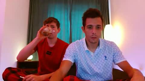 Snapshot of hotboyshorny chatting on 01/16/26, 09:13 Hotboyshorny online show from 01/16/26, 09:13