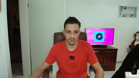 Snapshot of hotboyshorny chatting on 02/13/26, 09:33 Hotboyshorny online show from 02/13/26, 09:33