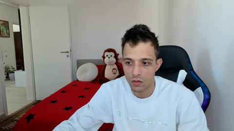 Snapshot of hotboyshorny chatting on 03/01/26, 08:38 Hotboyshorny online show from 03/01/26, 08:38