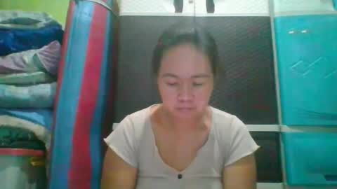 hotchicks4uxx online show from 02/05/25, 12:31