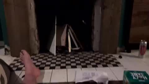 Snapshot of hotcoupleuk88 chatting on 04/04/26, 04:00 hotcoupleuk88 online show from 04/04/26, 04:00