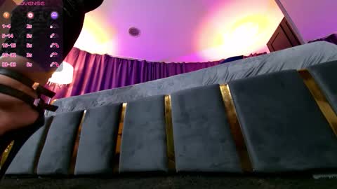 Snapshot of hotdesy_ chatting on 02/07/26, 03:43 Mistress online show from 02/07/26, 03:43