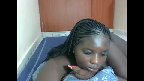 Snapshot of hotebbbyy chatting on 03/22/26, 05:22 EBBY online show from 03/22/26, 05:22