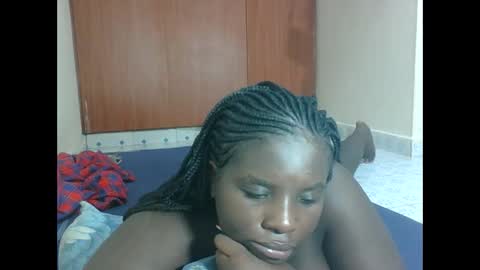 Snapshot of hotebbbyy chatting on 03/25/26, 05:30 EBBY online show from 03/25/26, 05:30