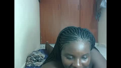 Snapshot of hotebbbyy chatting on 03/28/26, 04:12 EBBY online show from 03/28/26, 04:12