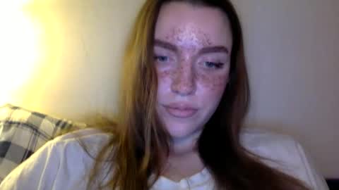 Snapshot of hoteffy chatting on 02/07/26, 09:29 effy online show from 02/07/26, 09:29