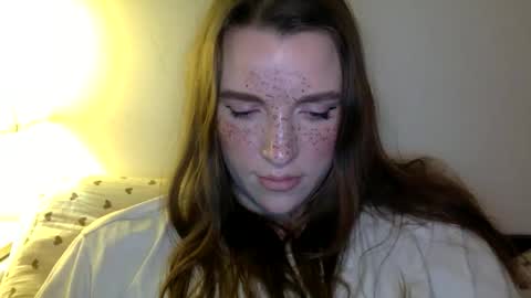 Snapshot of hoteffy chatting on 03/11/26, 09:54 effy online show from 03/11/26, 09:54