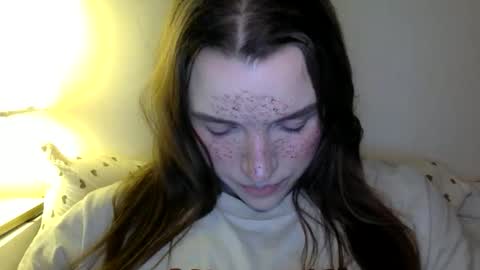 Snapshot of hoteffy chatting on 03/25/26, 10:27 effy online show from 03/25/26, 10:27