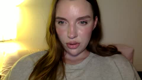 effy online show from 05/17/26, 09:33