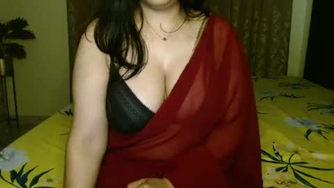 Snapshot of hoteliza6 chatting on 02/27/26, 09:04 Eliza i dont show face in any show online show from 02/27/26, 09:04