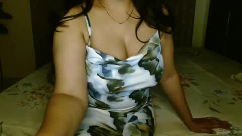 Snapshot of hoteliza6 chatting on 03/21/26, 07:17 Eliza i dont show face in any show online show from 03/21/26, 07:17