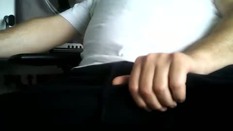 Snapshot of hotelstayer1234 chatting on 06/02/26, 07:32 hotelstayer1234 online show from 06/02/26, 07:32