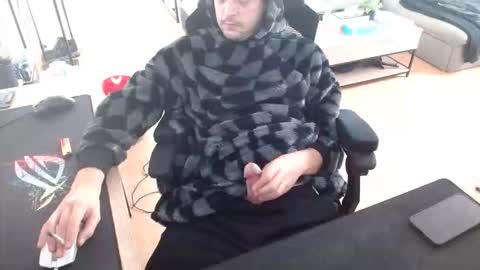 Snapshot of hotfilled chatting on 11/09/25, 02:15 Mephisto667 online show from 11/09/25, 02:15