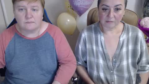 Snapshot of hotfiremommy chatting on 10/16/25, 07:04 LimonkaFire online show from 10/16/25, 07:04