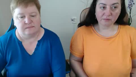 Snapshot of hotfiremommy chatting on 04/30/26, 09:15 LimonkaFire online show from 04/30/26, 09:15