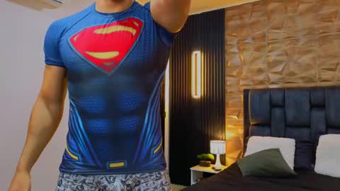 felipe  marcello online show from 02/17/25, 07:31