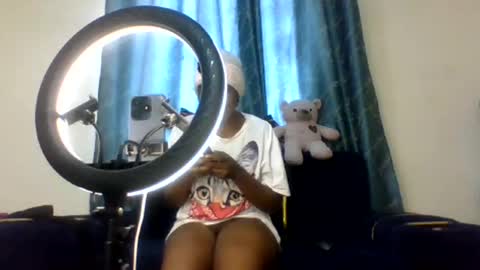 Snapshot of hotgirlchawowo25 chatting on 04/30/26, 07:25 hotgirlchawowo25 online show from 04/30/26, 07:25