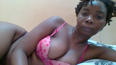 Queen online show from 03/12/26, 04:29