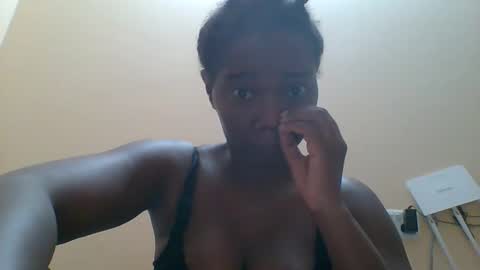 Queen online show from 03/14/26, 03:45