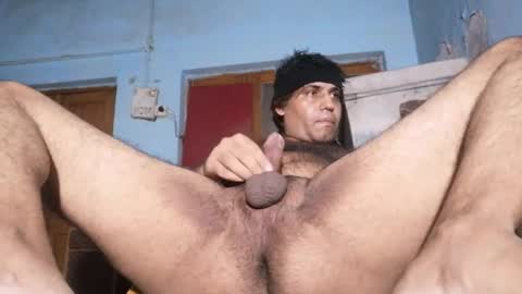hotguy333526 online show from 06/05/26, 10:48