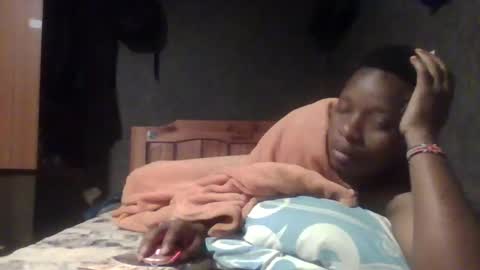 Snapshot of hotguyy001 chatting on 02/23/25, 02:07 hotguyy001 online show from 02/23/25, 02:07