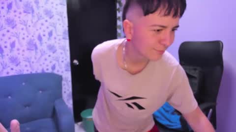 hannah online show from 09/17/25, 03:19