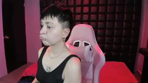 hannah online show from 11/17/25, 12:55