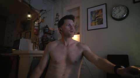 Snapshot of hothardthrob chatting on 05/28/26, 01:47 Hot Hard Throb online show from 05/28/26, 01:47