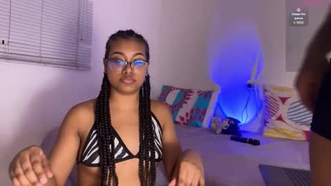 Snapshot of hotharmonies chatting on 11/03/25, 04:47 Rosetta and Allen online show from 11/03/25, 04:47