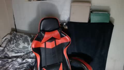 Snapshot of hothunkybear23 chatting on 03/13/26, 09:16 Khel online show from 03/13/26, 09:16