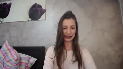 Snapshot of hotilia18 chatting on 03/08/26, 01:04 Lia online show from 03/08/26, 01:04